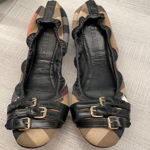 Burberry Ballet Flats